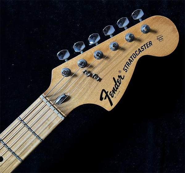 中古 エレキギター フェンダー ストラトキャスター Fender USA Stratocaster ST 1976年製
