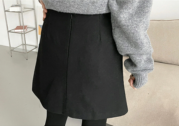 レディース ダーツライン ウール混 Aライン ミニスカート 膝上丈 バックファスナー ©DHOLIC