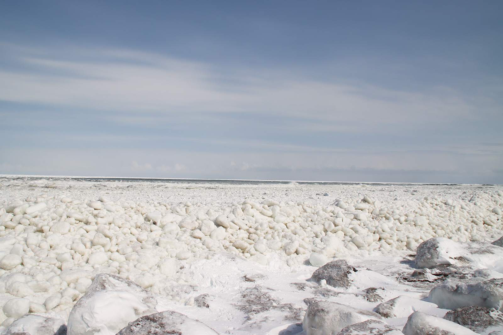 北海道・浜小清水・フレトイ海岸 流氷再々接岸 2025年3月18日