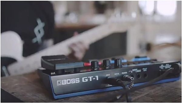 エレキギター マルチ エフェクター GT-1 ボス BOSS
