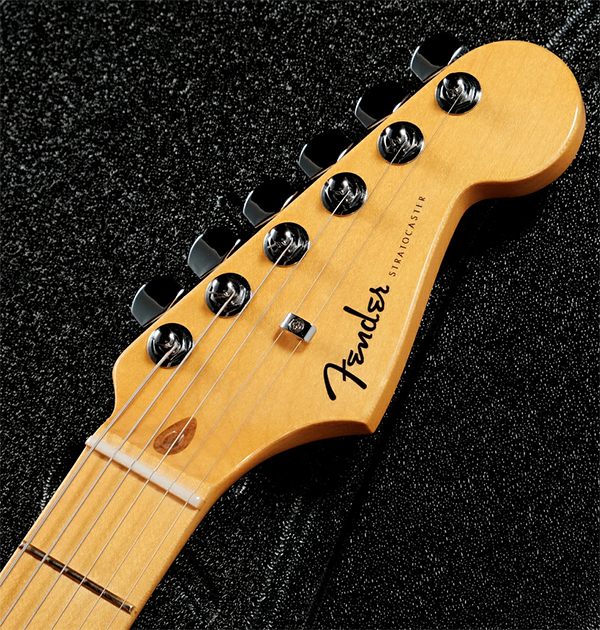 中古 エレキギター フェンダー ストラトキャスター Fender American Ultra Stratocaster HSS Ultraburst 2020年製
