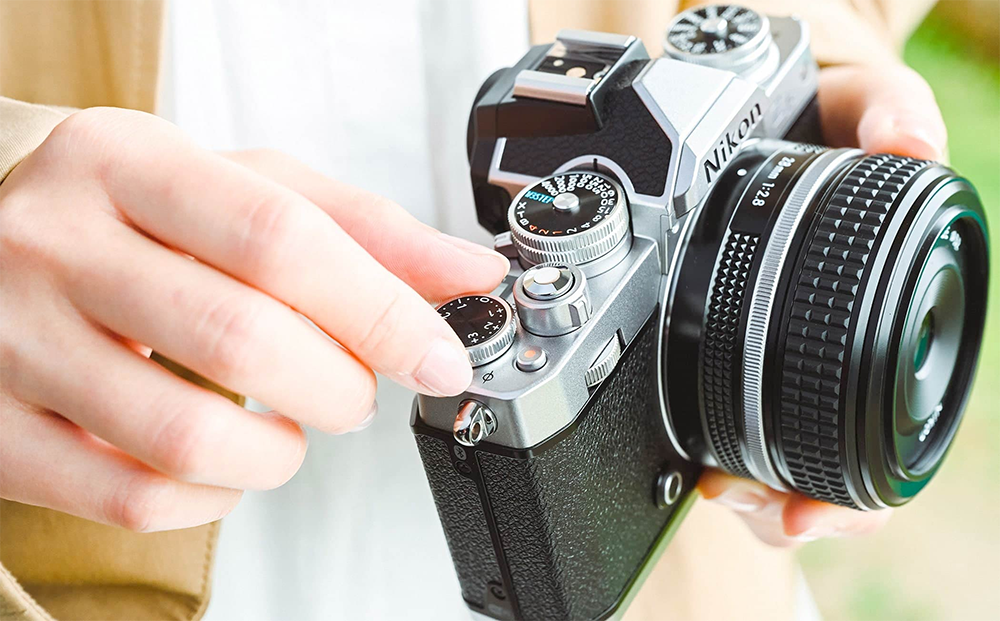 カメラ デジタル ミラーレス ニコン Nikon Zfc レンズ 広角 28mm 3年保険