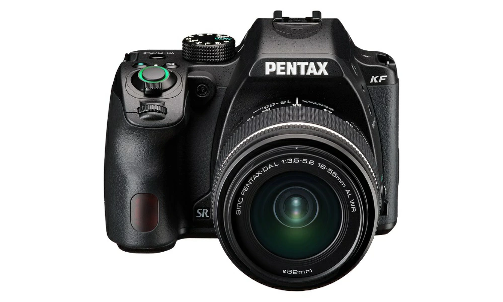 カメラ 新品 デジタル一眼レフ PENTAX KF リコー レンズ 18-55mm