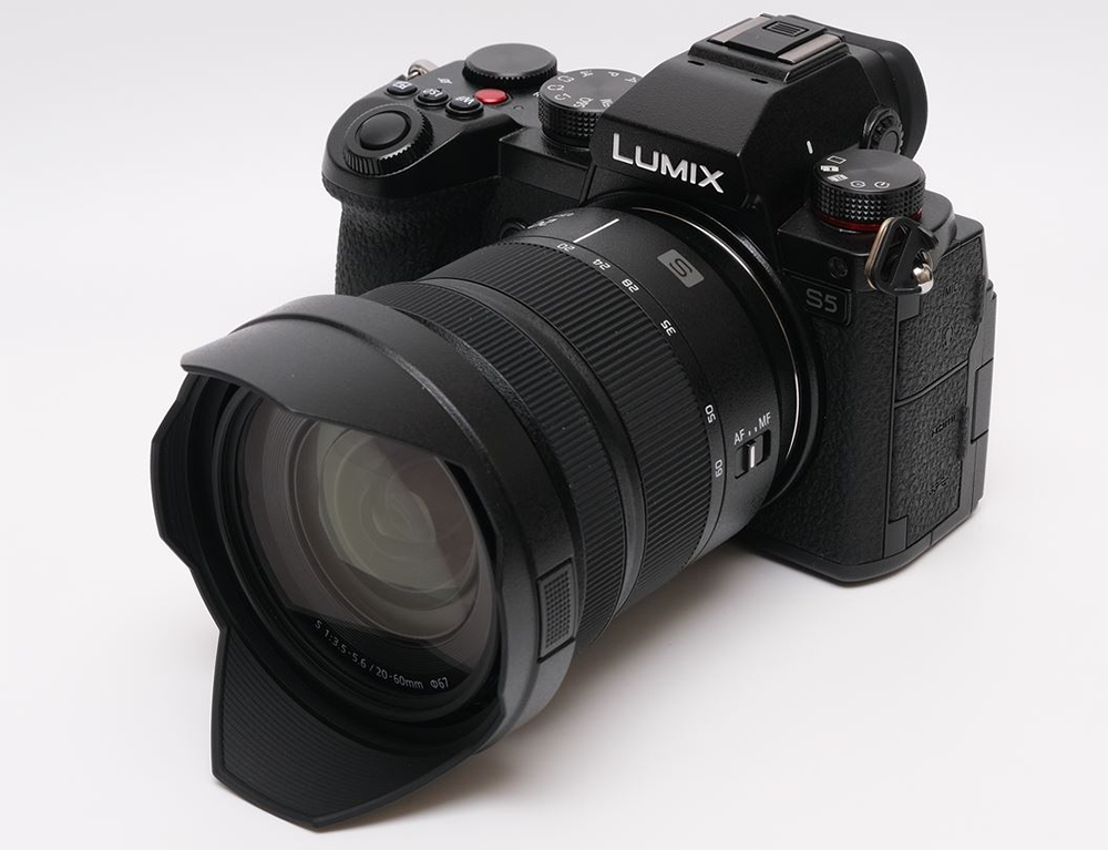新品 デジタルミラーレス一眼カメラ パナソニック Panasonic LUMIX S5 MarkII レンズ 20-60mm