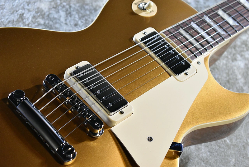 エレキギター ギブソン Gibson Les Paul '70s Deluxe Gold Top