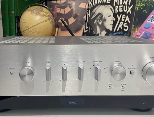 プリメイン アンプ FM/AM・ラジオ ヤマハ YAMAHA R-N800A
