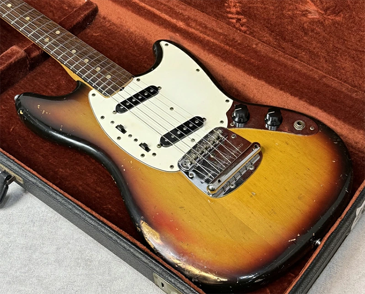 中古 エレキギター フェンダー ムスタング Fender USA Mustang 1974-75年製