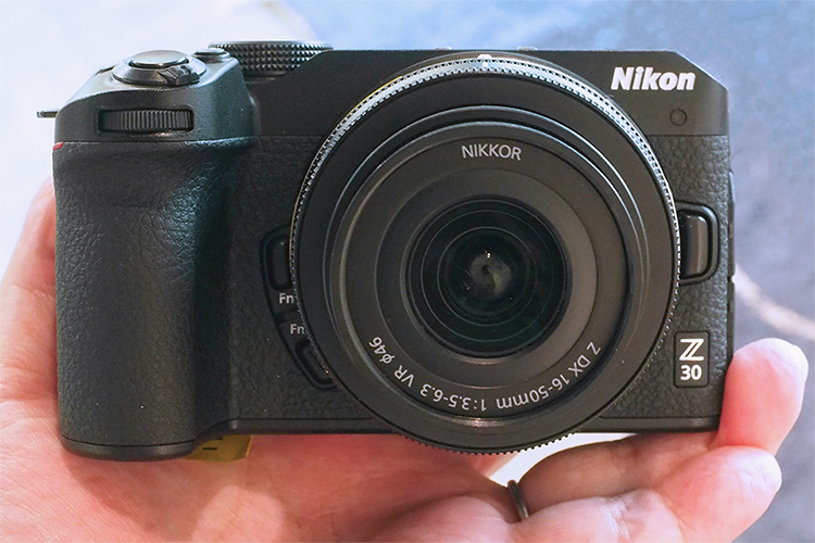 新品 ミラーレス一眼カメラ ニコン Nikon Z30 ダブルズーム 16-50/50-250mm