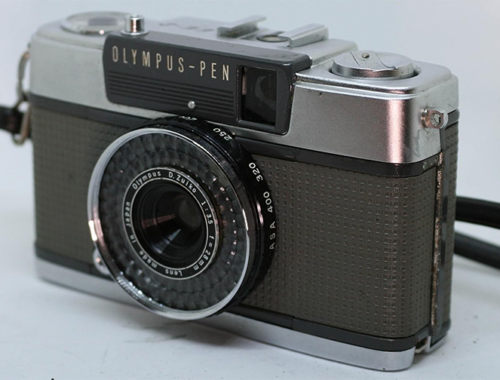 中古 銀塩 フィルム カメラ オリンパス PEN EE2 1968年発売