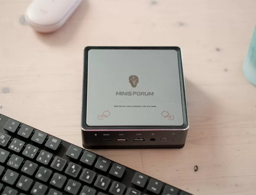 新品 ミニデスクトップパソコン PC MINISFORUM UM700 Ryzen7 3750H Windows11 メモリ 16GB SSD 512GB Wi-Fi6 3画面同時出力