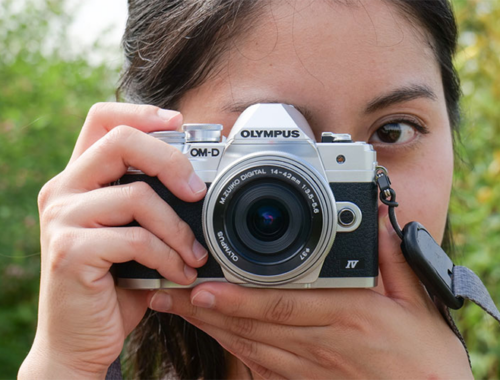 新品 ミラーレス一眼カメラ OM SYSTEM OM-D E-M10 Mark lV EZダブルズーム 14-42mm 40-150mm