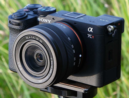 新品 ミラーレス一眼カメラ α7C SONY ソニー ズーム 28-60mm